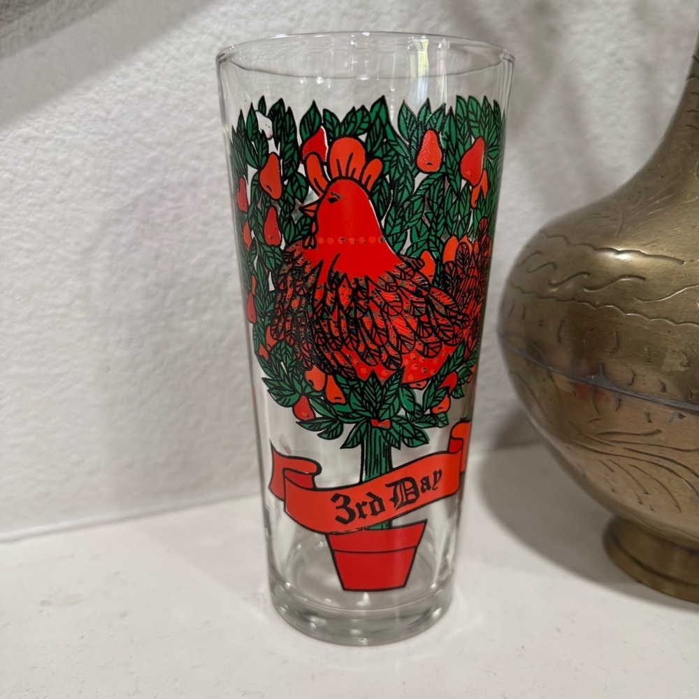 Vintage Indiana Glass 12 Days of Christmas‎ glass tumbler cup 3rd day